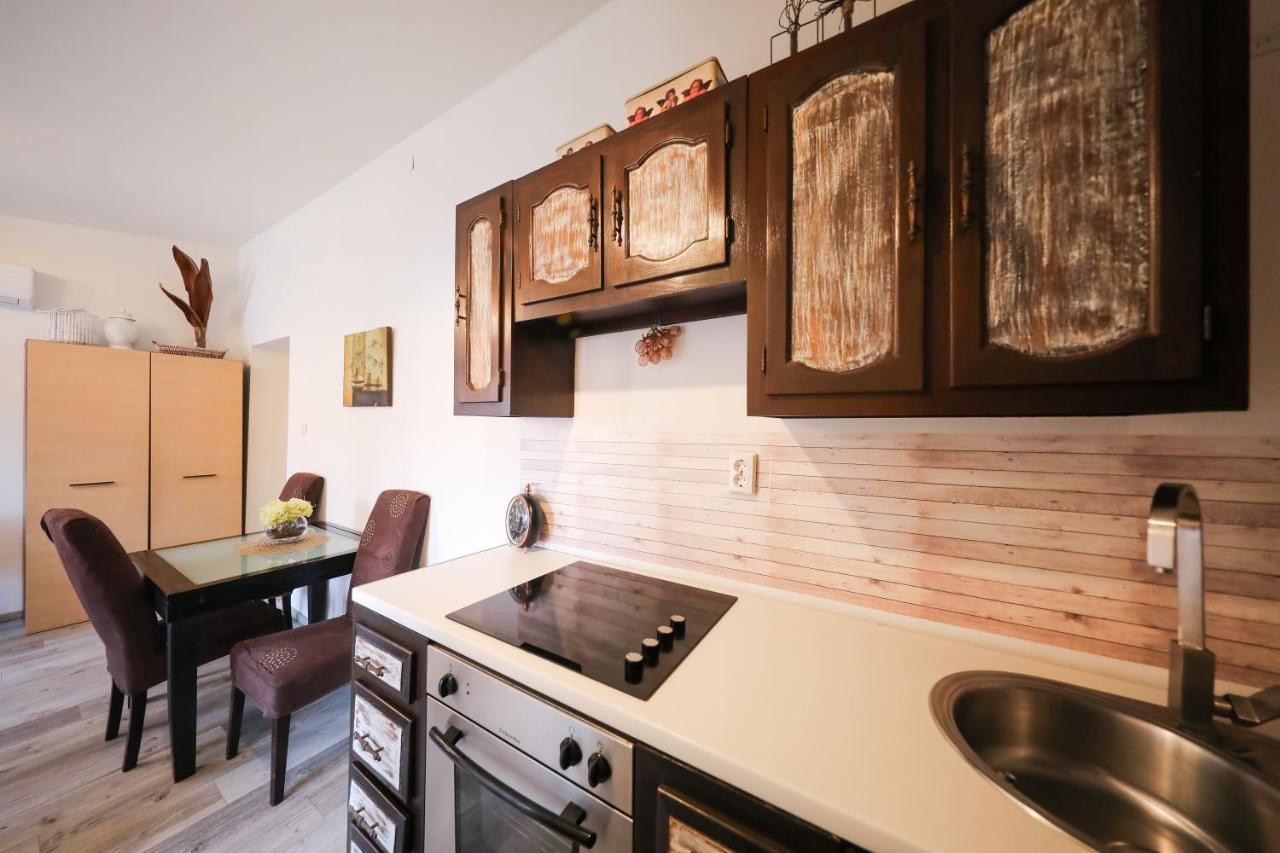 Apartment Rita 扎达尔 外观 照片