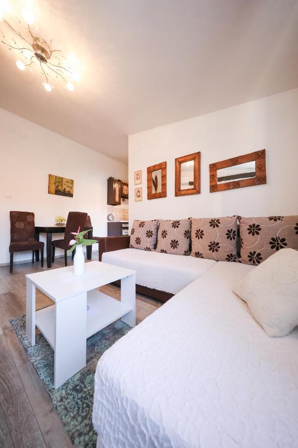Apartment Rita 扎达尔 外观 照片