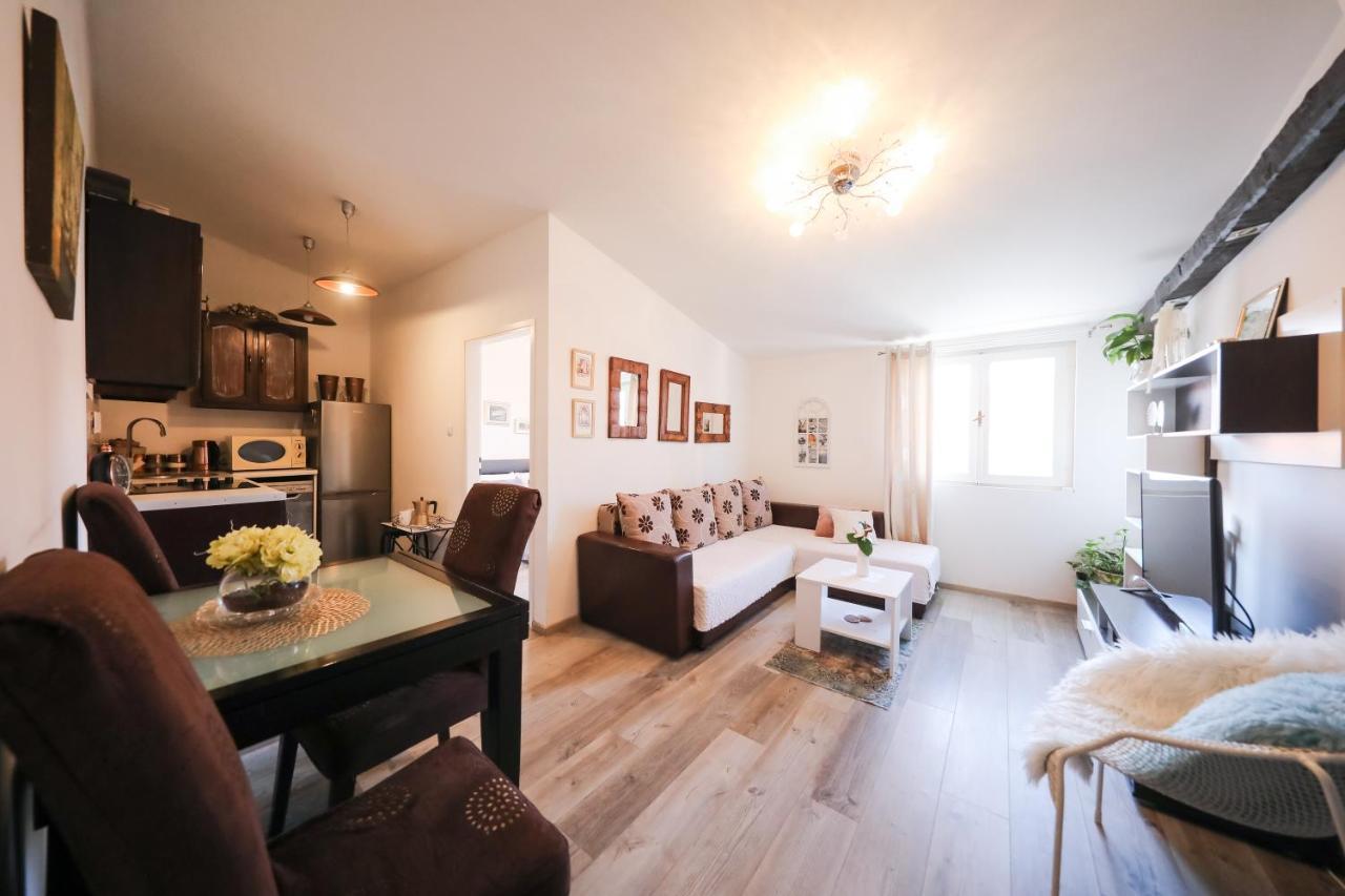 Apartment Rita 扎达尔 外观 照片