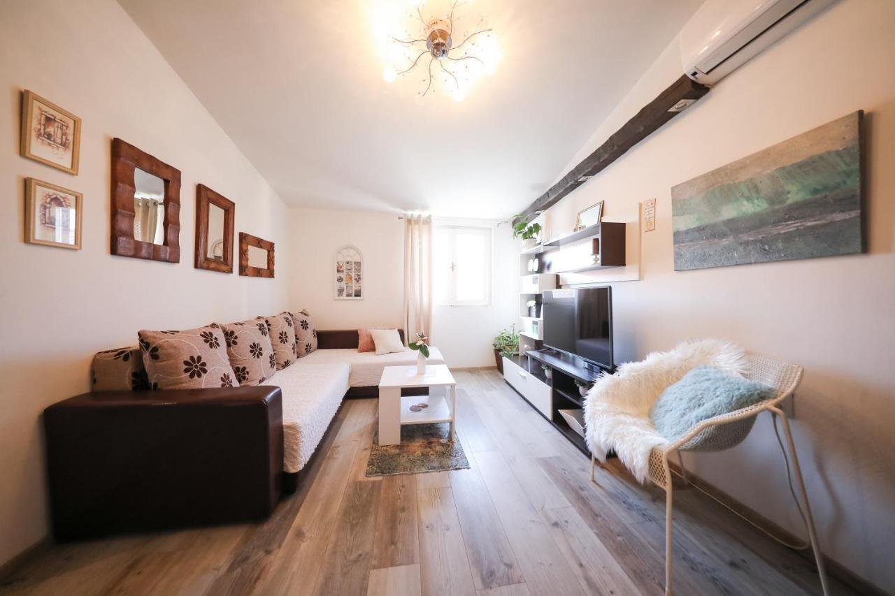 Apartment Rita 扎达尔 外观 照片