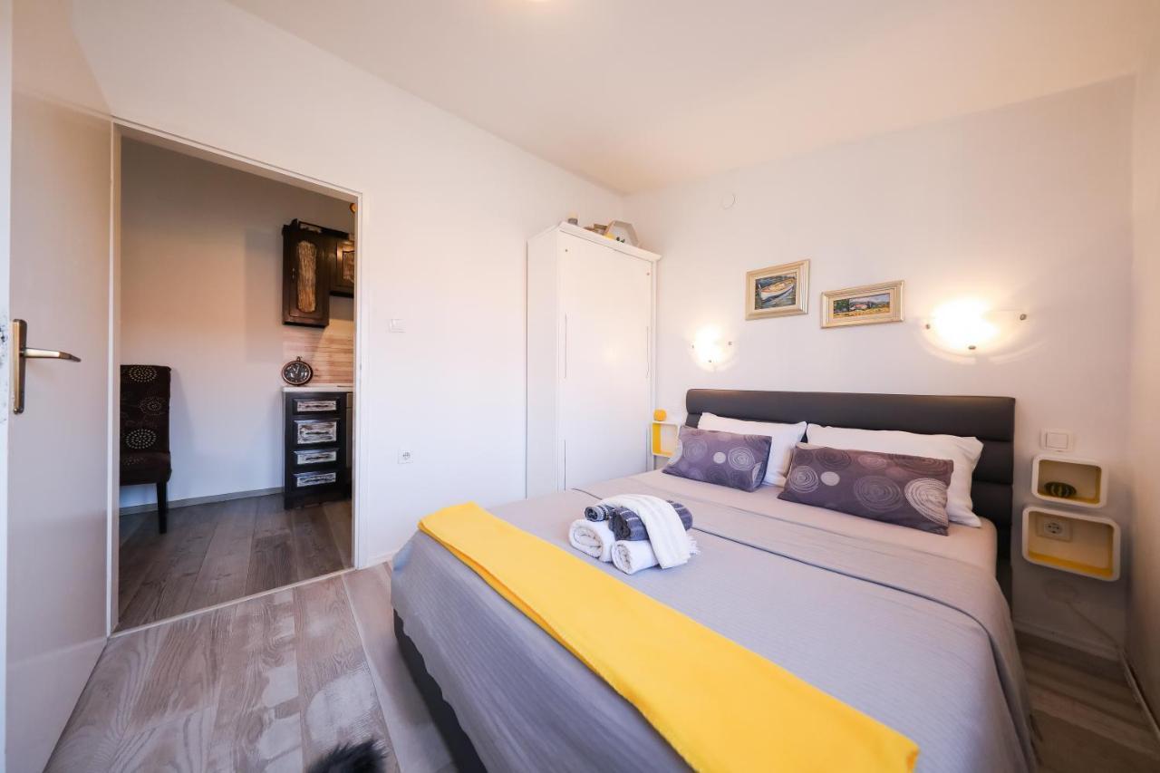 Apartment Rita 扎达尔 外观 照片